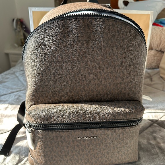 Michael Kors Cooper Brown - Men’s Luxury Backpack - Picture 8 of 8